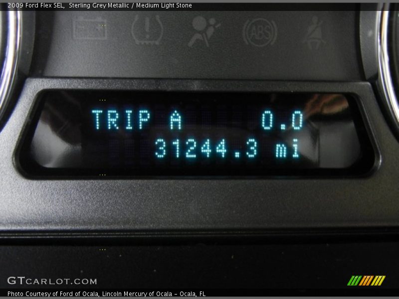 Sterling Grey Metallic / Medium Light Stone 2009 Ford Flex SEL