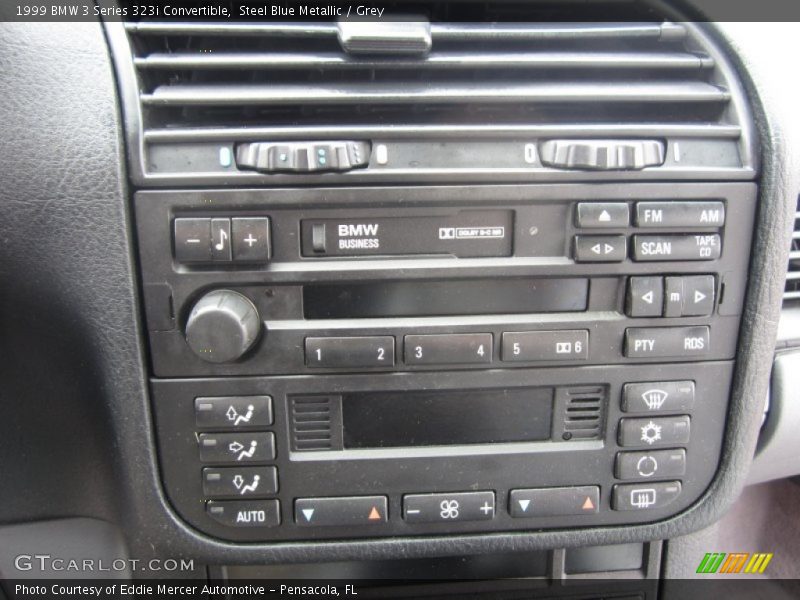 Controls of 1999 3 Series 323i Convertible