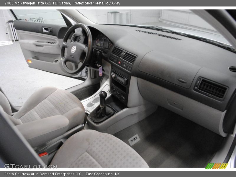 Reflex Silver Metallic / Grey 2003 Volkswagen Jetta GLS TDI Sedan