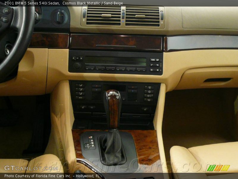 Cosmos Black Metallic / Sand Beige 2001 BMW 5 Series 540i Sedan