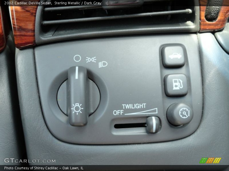 Controls of 2002 DeVille Sedan