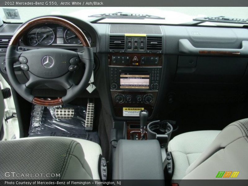 Dashboard of 2012 G 550