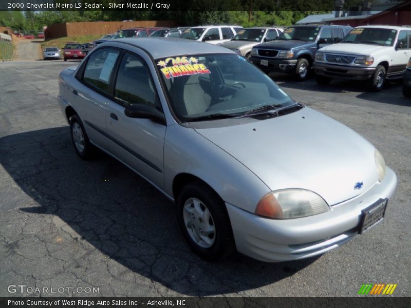 Silver Metallic / Gray 2000 Chevrolet Metro LSi Sedan