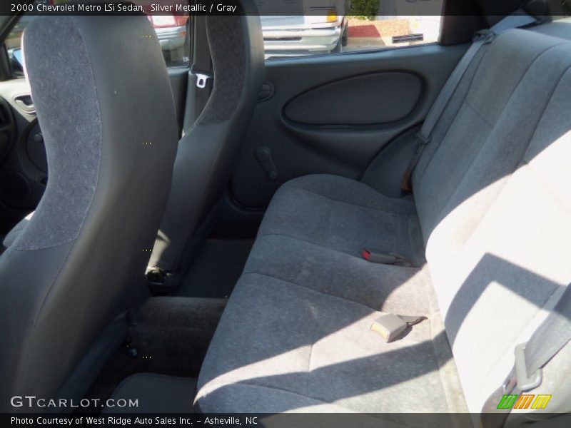Silver Metallic / Gray 2000 Chevrolet Metro LSi Sedan