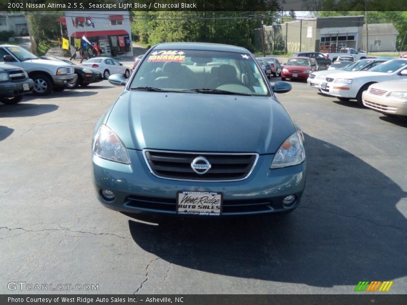 Seascape Light Blue / Charcoal Black 2002 Nissan Altima 2.5 S