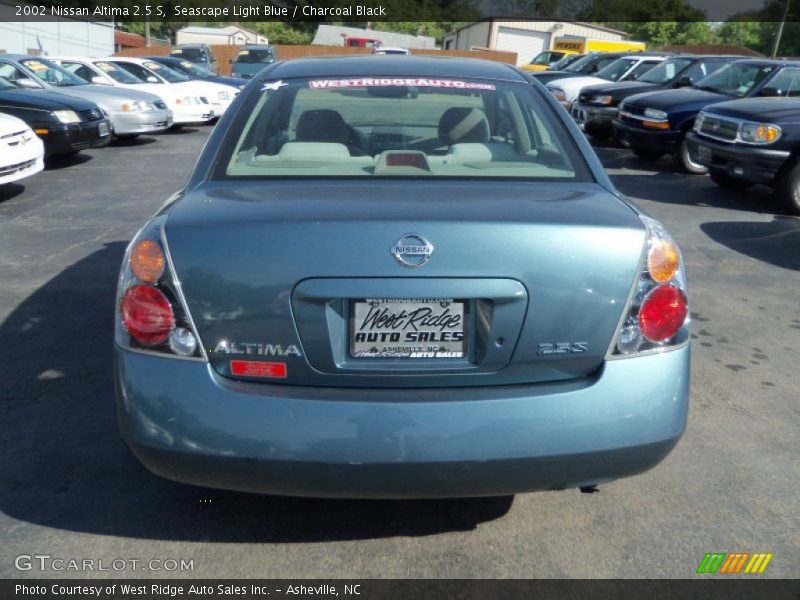 Seascape Light Blue / Charcoal Black 2002 Nissan Altima 2.5 S