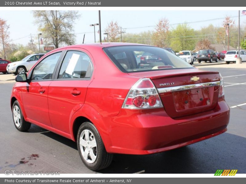 Victory Red / Neutral 2010 Chevrolet Aveo LT Sedan