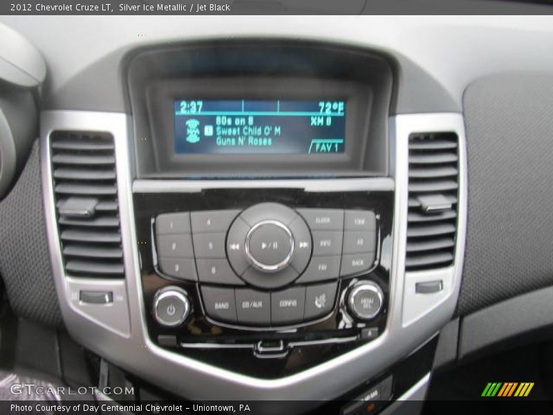 Silver Ice Metallic / Jet Black 2012 Chevrolet Cruze LT