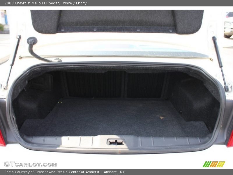 White / Ebony 2008 Chevrolet Malibu LT Sedan