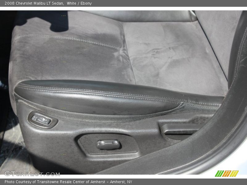 White / Ebony 2008 Chevrolet Malibu LT Sedan
