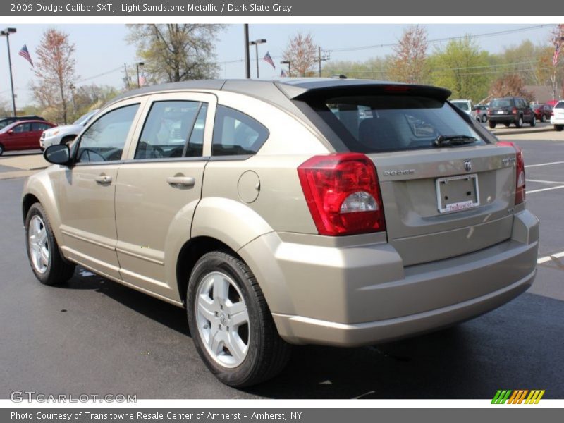 Light Sandstone Metallic / Dark Slate Gray 2009 Dodge Caliber SXT