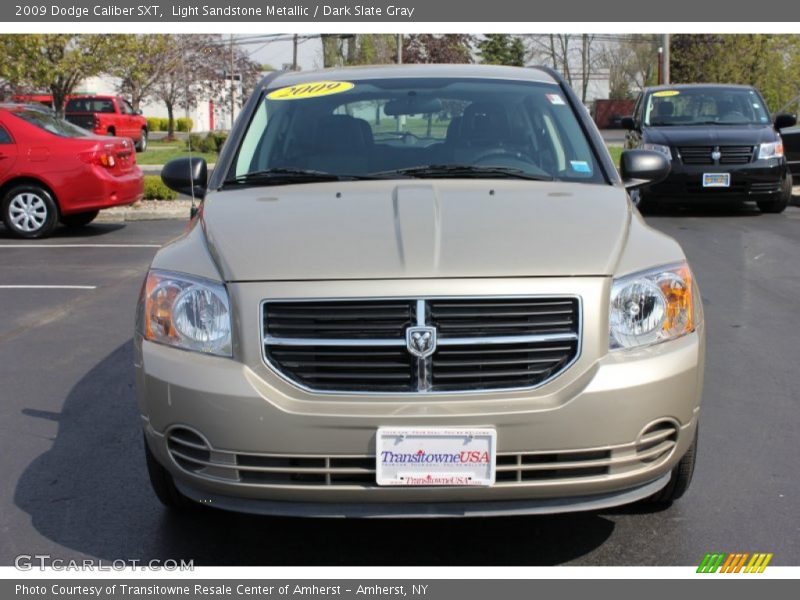 Light Sandstone Metallic / Dark Slate Gray 2009 Dodge Caliber SXT