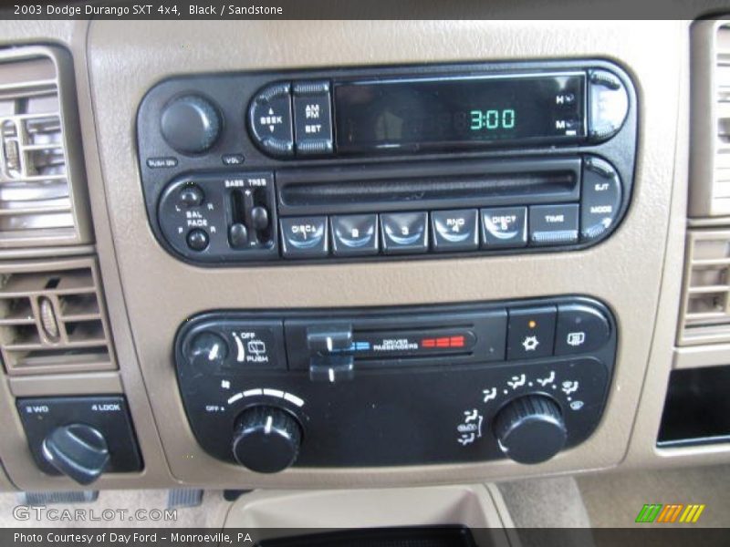 Black / Sandstone 2003 Dodge Durango SXT 4x4