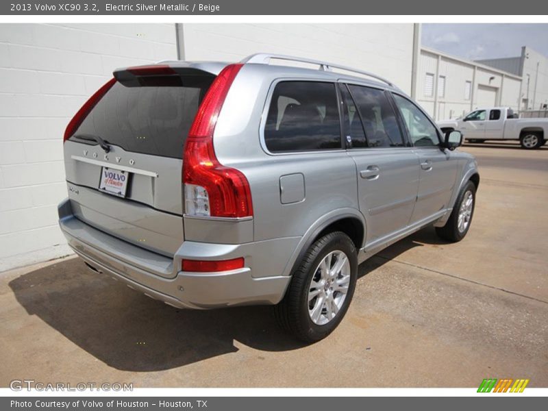 Electric Silver Metallic / Beige 2013 Volvo XC90 3.2
