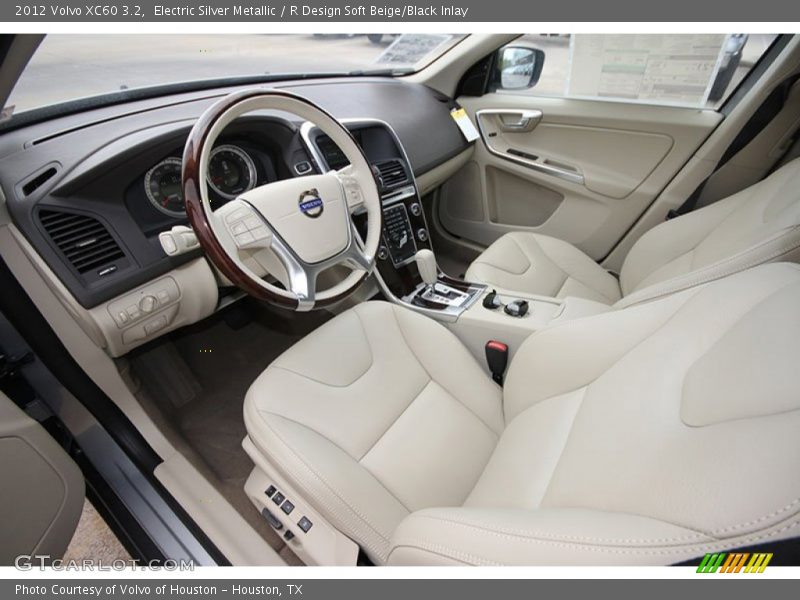 Electric Silver Metallic / R Design Soft Beige/Black Inlay 2012 Volvo XC60 3.2