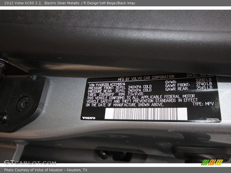 Electric Silver Metallic / R Design Soft Beige/Black Inlay 2012 Volvo XC60 3.2