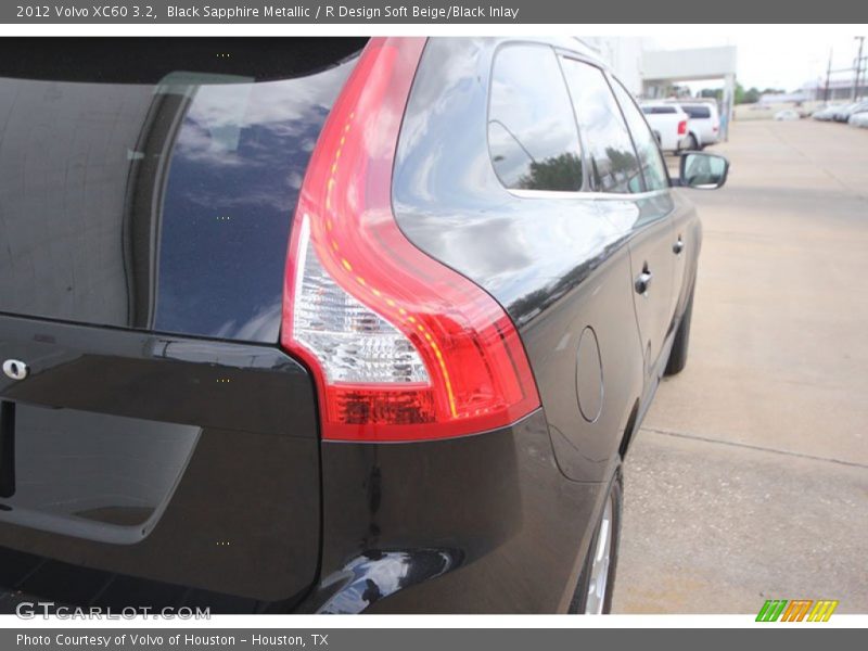 Black Sapphire Metallic / R Design Soft Beige/Black Inlay 2012 Volvo XC60 3.2