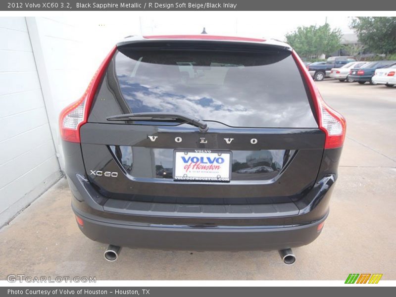 Black Sapphire Metallic / R Design Soft Beige/Black Inlay 2012 Volvo XC60 3.2