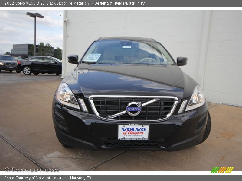 Black Sapphire Metallic / R Design Soft Beige/Black Inlay 2012 Volvo XC60 3.2