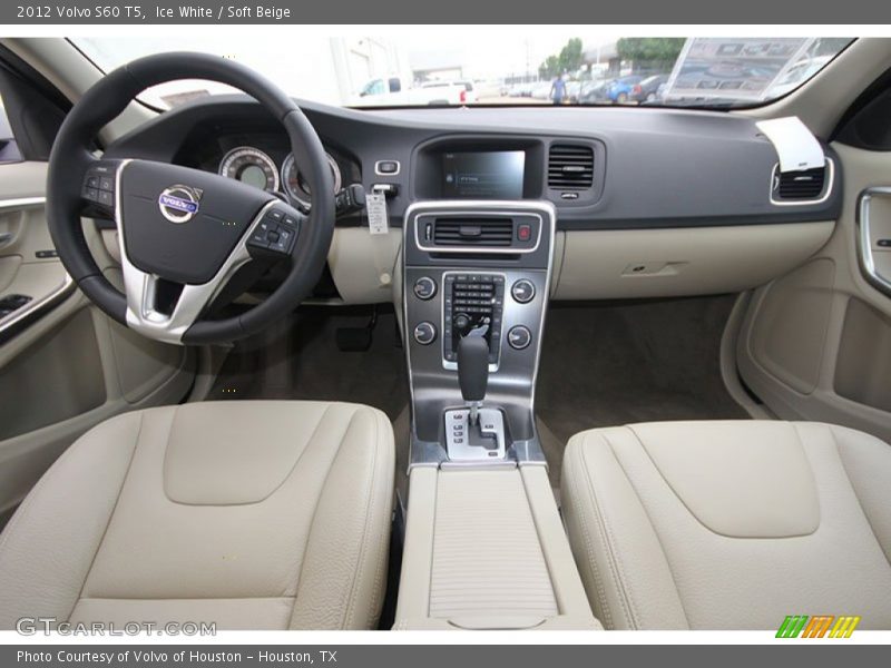 Ice White / Soft Beige 2012 Volvo S60 T5