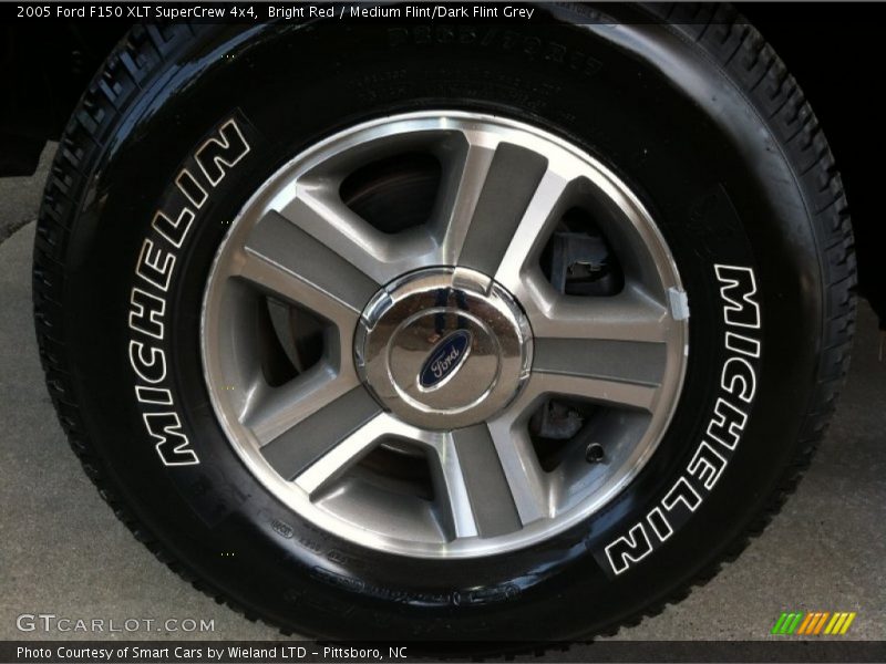 Bright Red / Medium Flint/Dark Flint Grey 2005 Ford F150 XLT SuperCrew 4x4