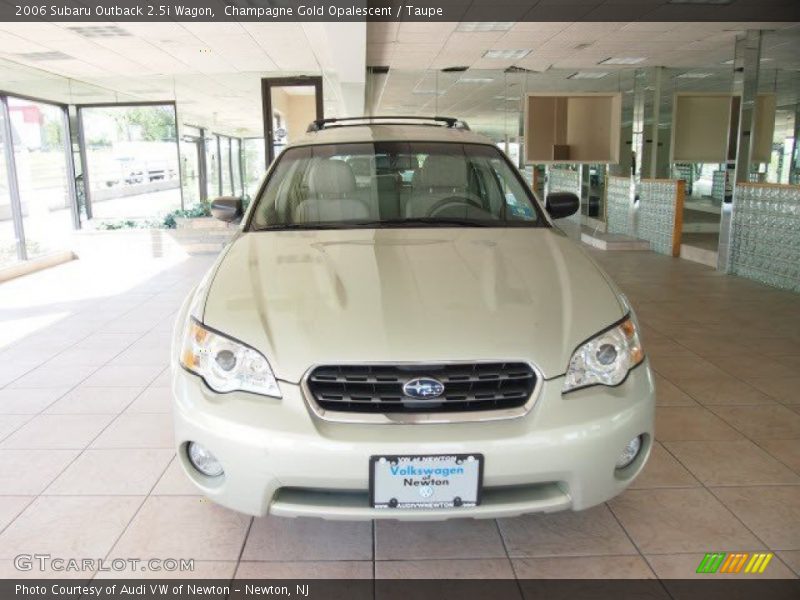 Champagne Gold Opalescent / Taupe 2006 Subaru Outback 2.5i Wagon