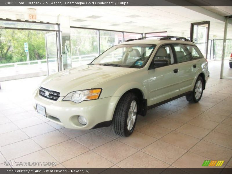 Champagne Gold Opalescent / Taupe 2006 Subaru Outback 2.5i Wagon
