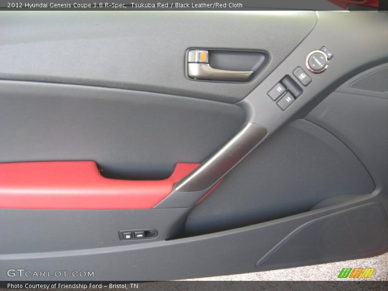Door Panel of 2012 Genesis Coupe 3.8 R-Spec