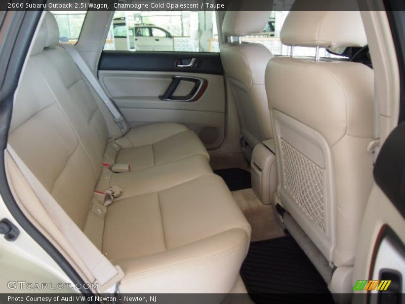 Champagne Gold Opalescent / Taupe 2006 Subaru Outback 2.5i Wagon