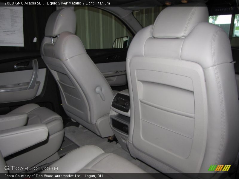 Liquid Silver Metallic / Light Titanium 2008 GMC Acadia SLT