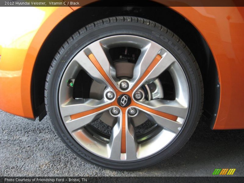 Vitamin C / Black 2012 Hyundai Veloster