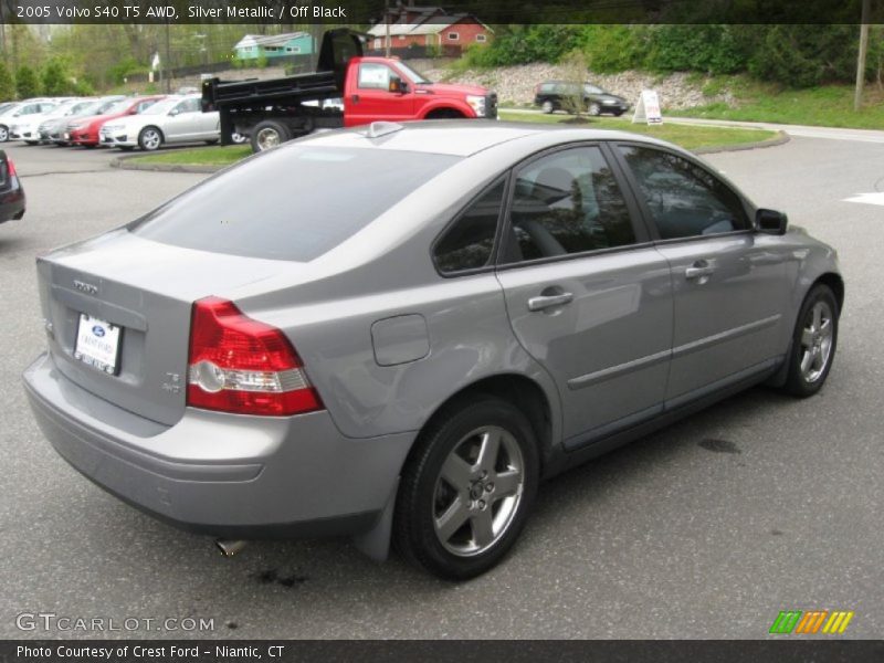 Silver Metallic / Off Black 2005 Volvo S40 T5 AWD