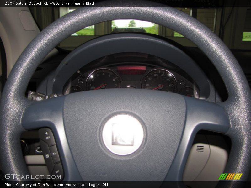 Silver Pearl / Black 2007 Saturn Outlook XE AWD