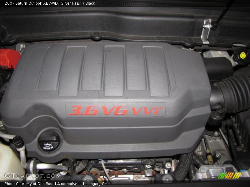 Silver Pearl / Black 2007 Saturn Outlook XE AWD