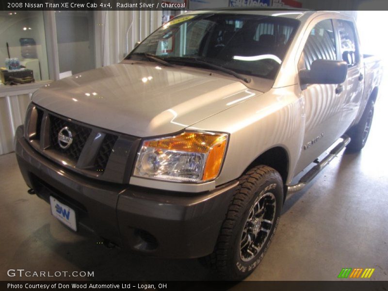 Radiant Silver / Charcoal 2008 Nissan Titan XE Crew Cab 4x4