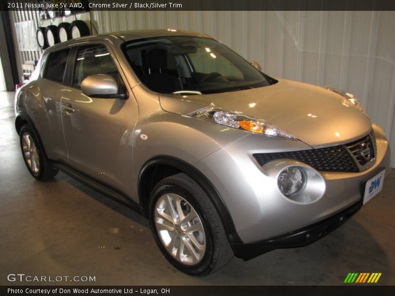 Chrome Silver / Black/Silver Trim 2011 Nissan Juke SV AWD