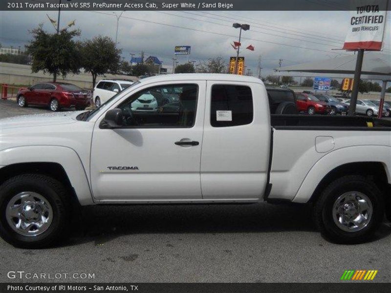 Super White / Sand Beige 2011 Toyota Tacoma V6 SR5 PreRunner Access Cab
