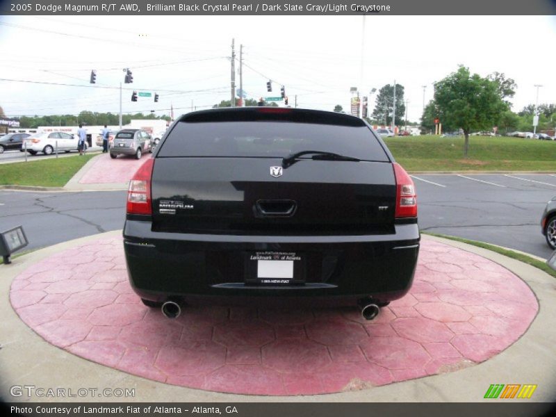 Brilliant Black Crystal Pearl / Dark Slate Gray/Light Graystone 2005 Dodge Magnum R/T AWD