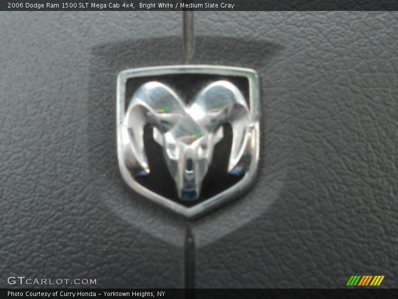 Bright White / Medium Slate Gray 2006 Dodge Ram 1500 SLT Mega Cab 4x4