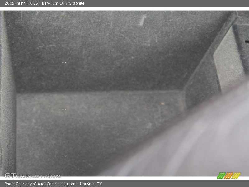 Beryllium 16 / Graphite 2005 Infiniti FX 35