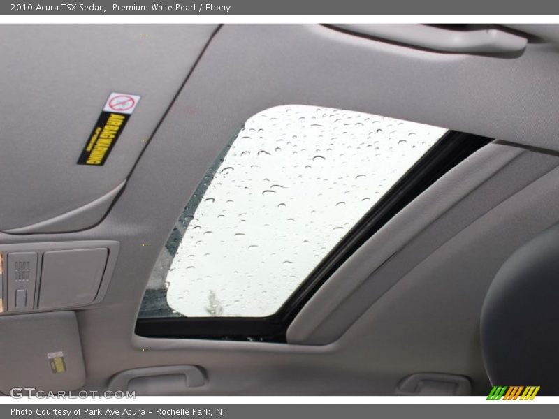 Premium White Pearl / Ebony 2010 Acura TSX Sedan