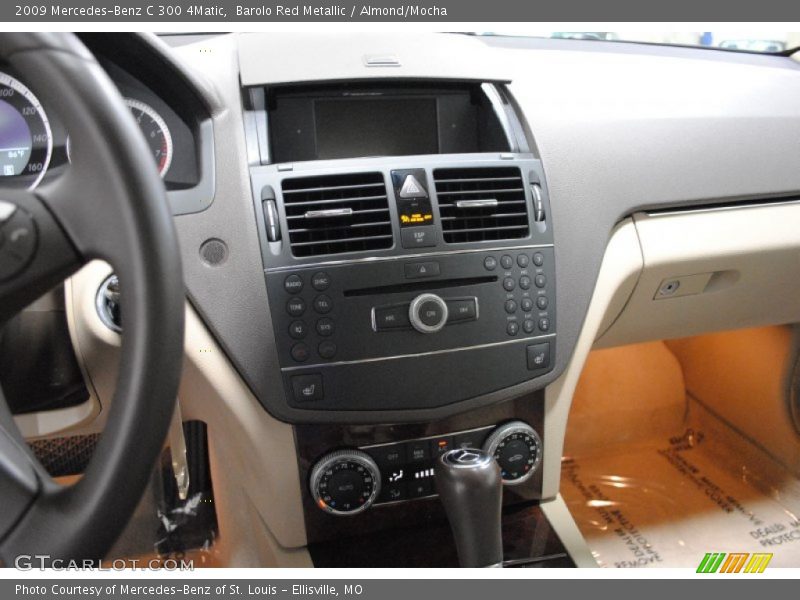 Barolo Red Metallic / Almond/Mocha 2009 Mercedes-Benz C 300 4Matic
