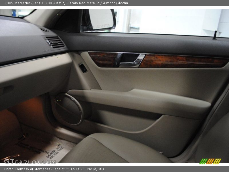 Barolo Red Metallic / Almond/Mocha 2009 Mercedes-Benz C 300 4Matic