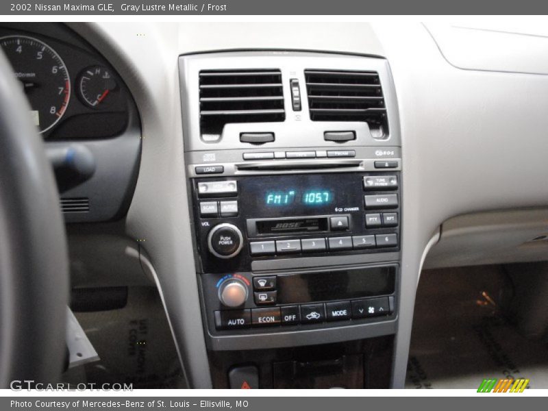 Gray Lustre Metallic / Frost 2002 Nissan Maxima GLE
