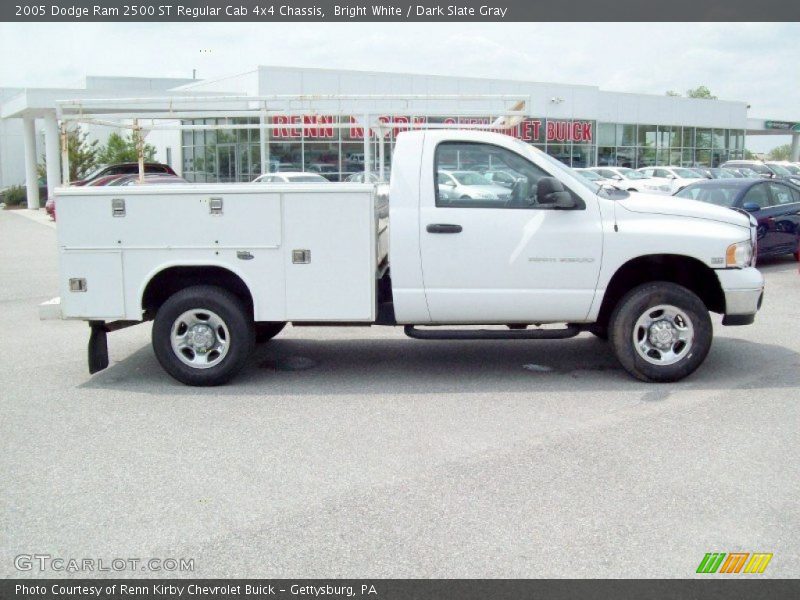 Bright White / Dark Slate Gray 2005 Dodge Ram 2500 ST Regular Cab 4x4 Chassis