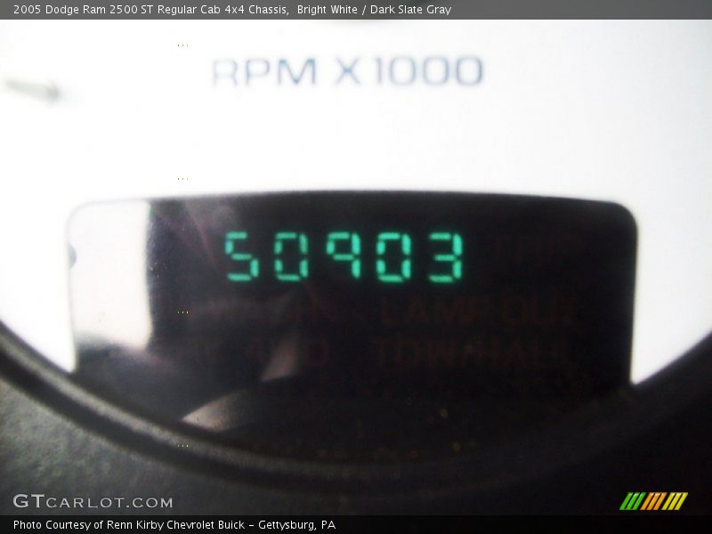 Bright White / Dark Slate Gray 2005 Dodge Ram 2500 ST Regular Cab 4x4 Chassis
