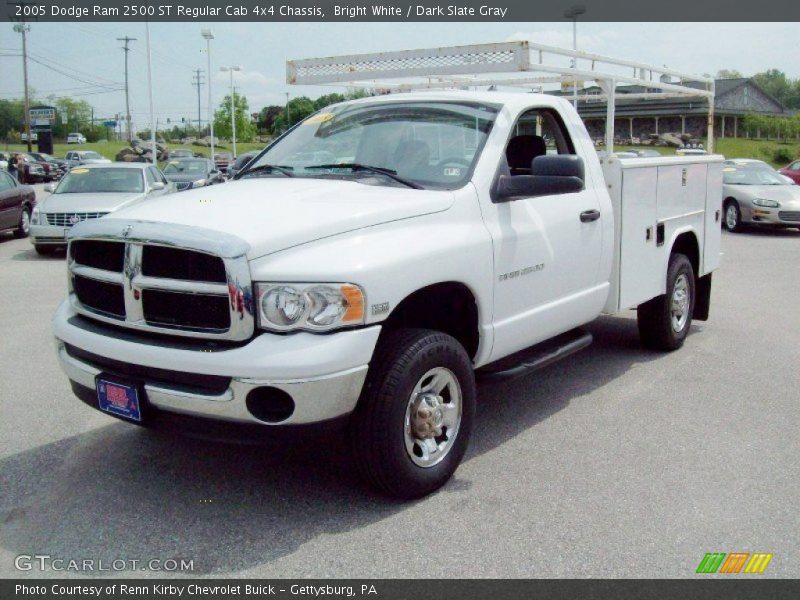 Bright White / Dark Slate Gray 2005 Dodge Ram 2500 ST Regular Cab 4x4 Chassis