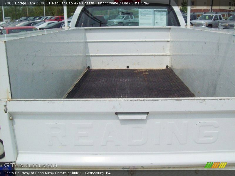 Bright White / Dark Slate Gray 2005 Dodge Ram 2500 ST Regular Cab 4x4 Chassis
