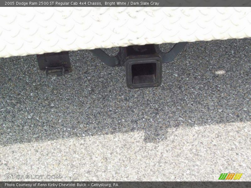 Bright White / Dark Slate Gray 2005 Dodge Ram 2500 ST Regular Cab 4x4 Chassis