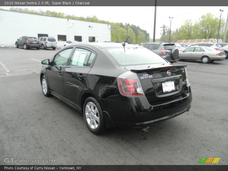Super Black / Charcoal 2010 Nissan Sentra 2.0 SR